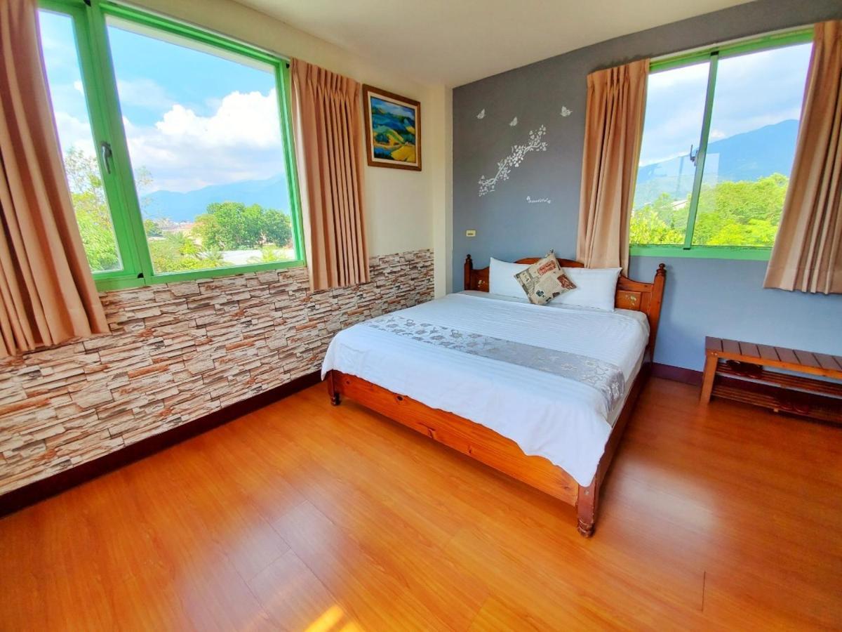 Pulicity Villa B&B Bagian luar foto