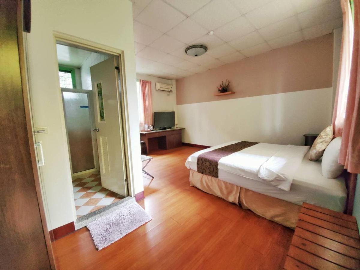 Pulicity Villa B&B Bagian luar foto