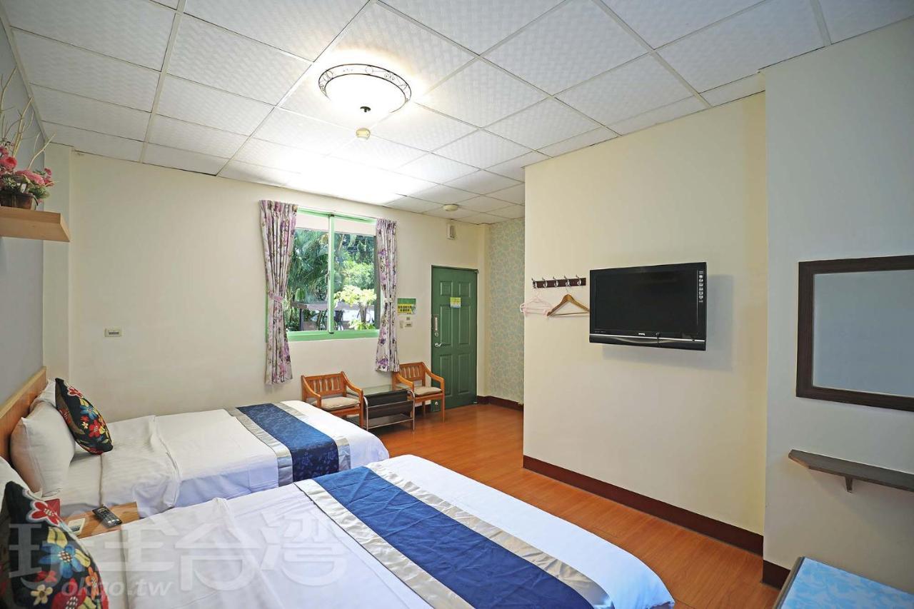 Pulicity Villa B&B Bagian luar foto