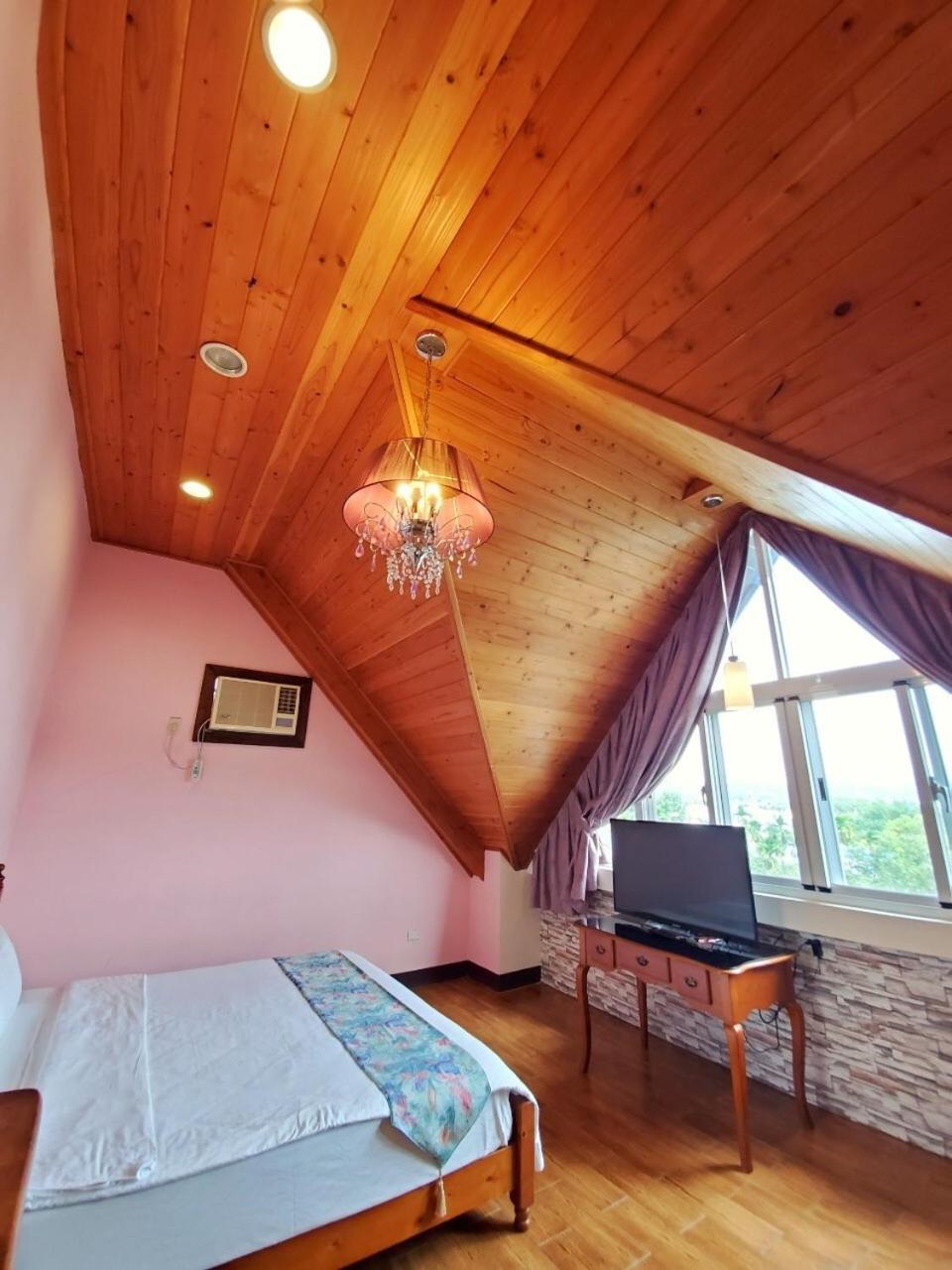 Pulicity Villa B&B Bagian luar foto