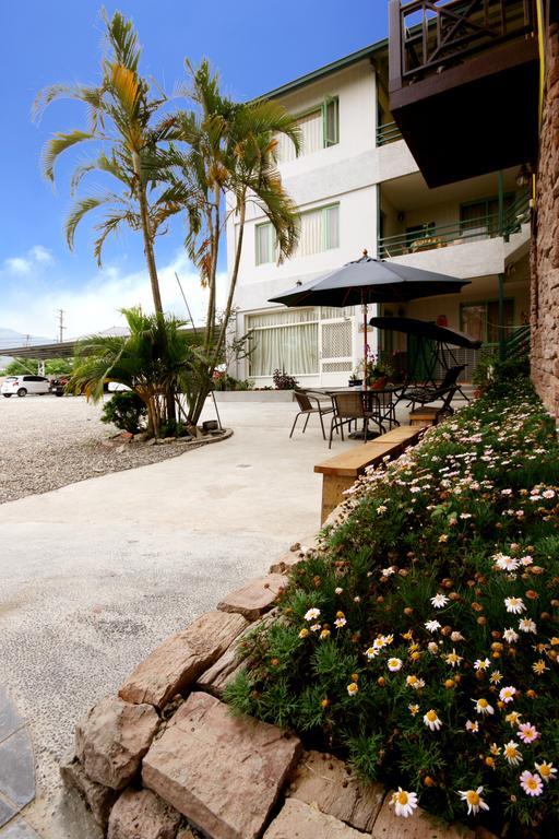 Pulicity Villa B&B Bagian luar foto