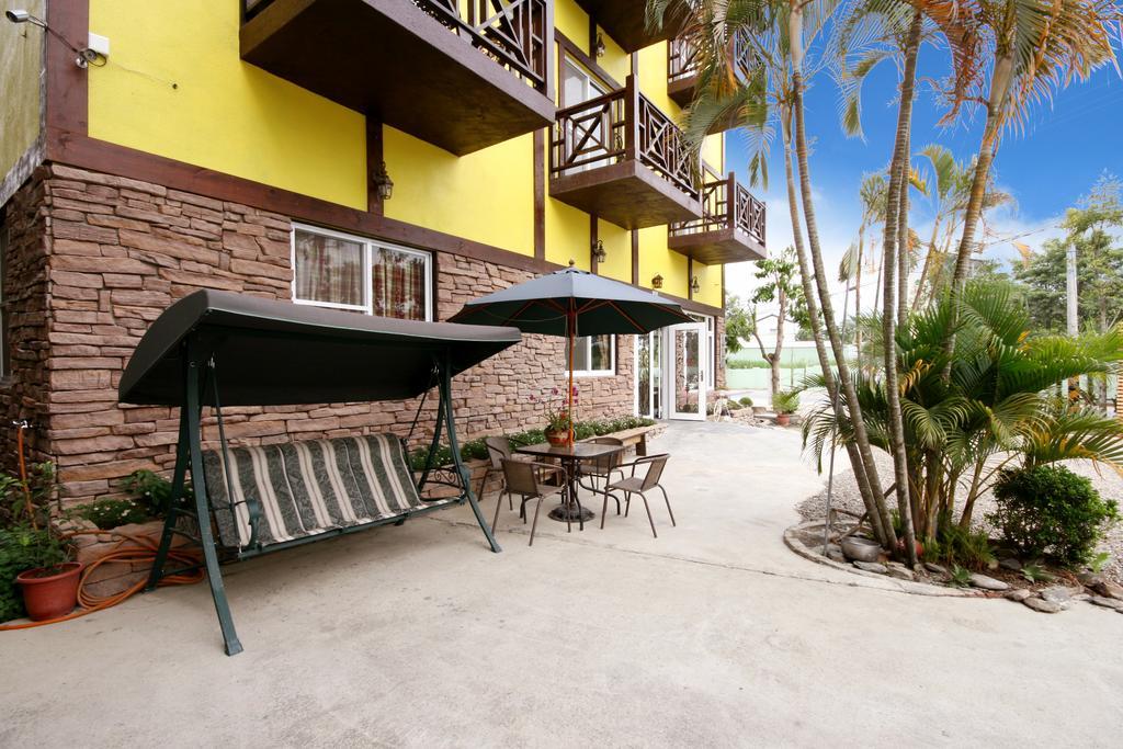 Pulicity Villa B&B Bagian luar foto